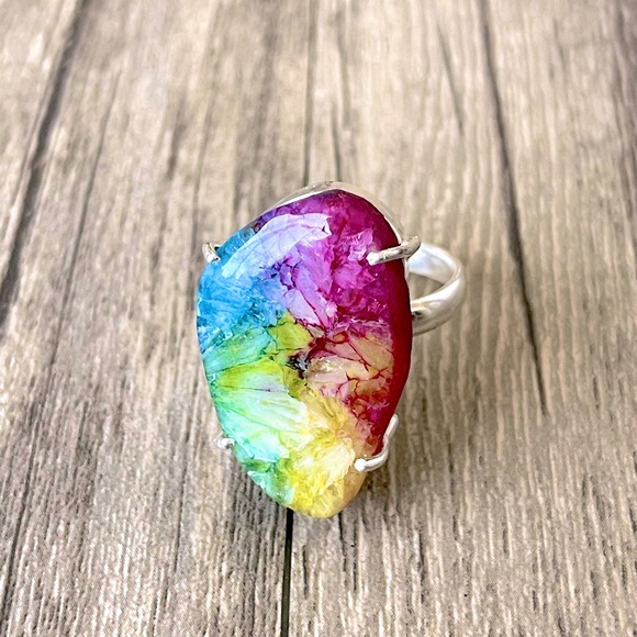 Rainbow Solar Quartz Ring - Picture 7 of 8